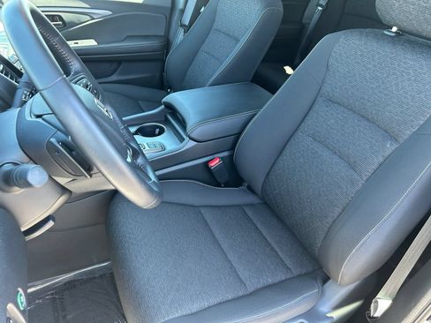 Certified 2025 Honda Ridgeline Sport image 20