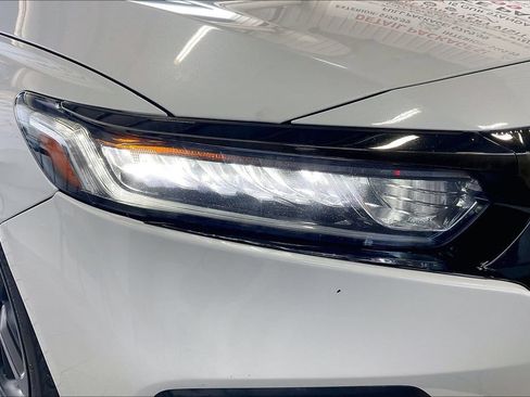 Used 2020 Honda Accord Sport image 25