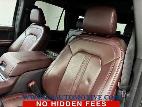 Used 2023 Ford Expedition Limited image 14