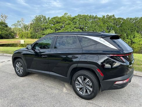 Used 2023 Hyundai Tucson Blue AWD/4WD image 4