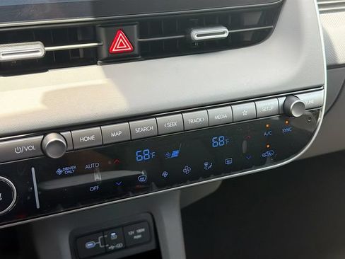 New 2026 Hyundai Ioniq 5 SEL RWD image 16