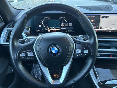 Used 2025 BMW X5 xDrive50e image 20