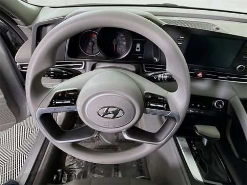 Certified 2023 Hyundai Elantra SEL w/ Cargo Package image 19