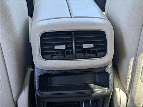 Used 2021 Mercedes-Benz GLE 350 4MATIC image 16