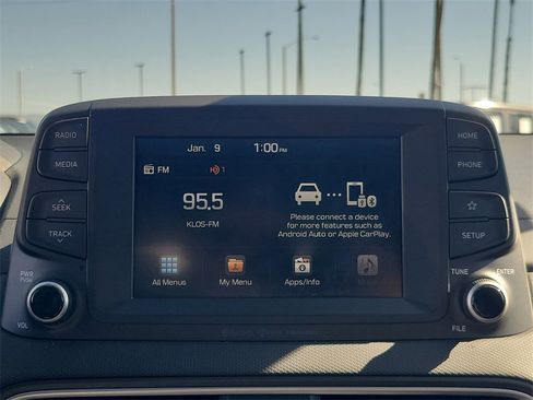 Used 2020 Hyundai Kona SEL image 24