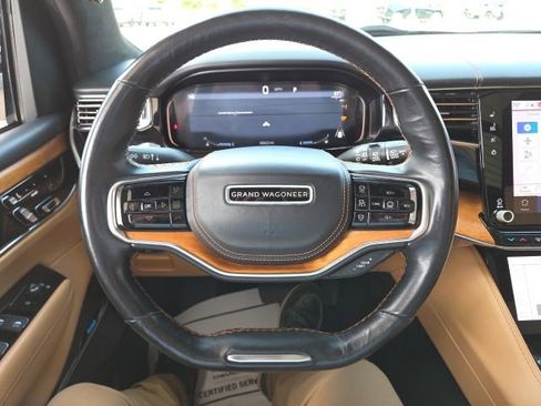 Used 2022 Jeep Grand Wagoneer Series III image 61