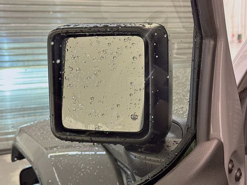 Used 2023 Jeep Wrangler Sahara w/ Cold Weather Group image 16