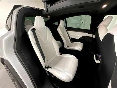 Used 2022 Tesla Model X AWD/4WD image 15