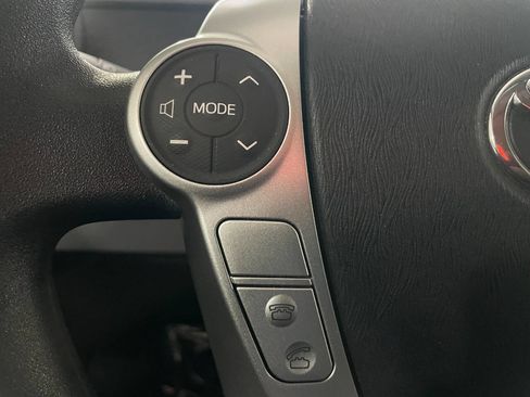 Used 2013 Toyota Prius C Two image 38