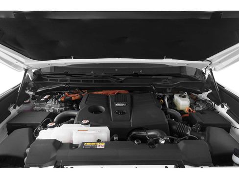 Used 2022 Toyota Tundra Platinum w/ Advanced Package RWD image 8