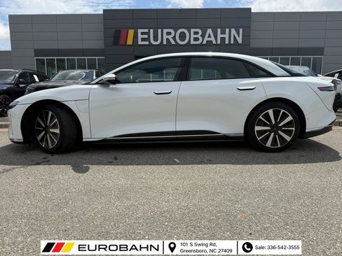 Used 2024 Lucid Air Touring AWD/4WD image 2