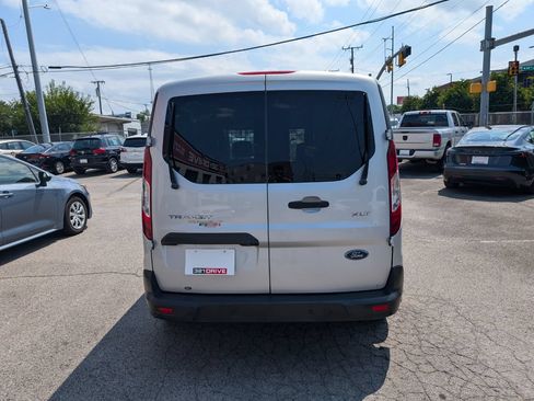 Used 2018 Ford Transit Connect XLT FWD image 7