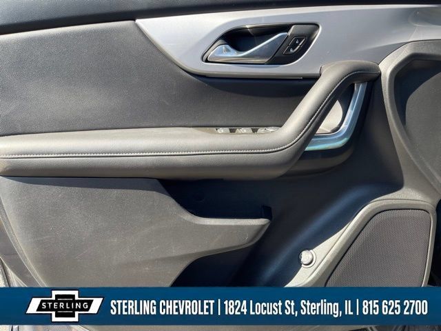 Used 2021 Chevrolet Blazer LT FWD image 22
