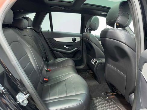 Used 2020 Mercedes-Benz GLC 300 image 14