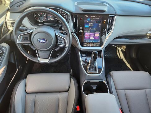 Used 2022 Subaru Outback Limited image 15