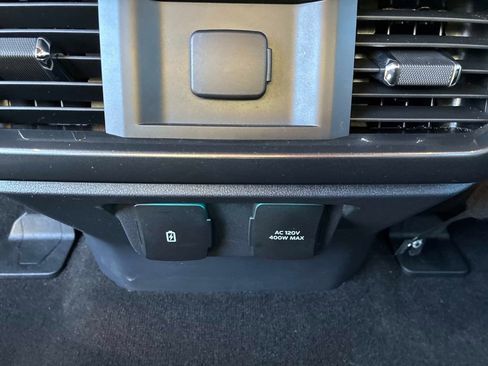 Used 2022 Ford F150 XLT w/ Equipment Group 302A High image 13