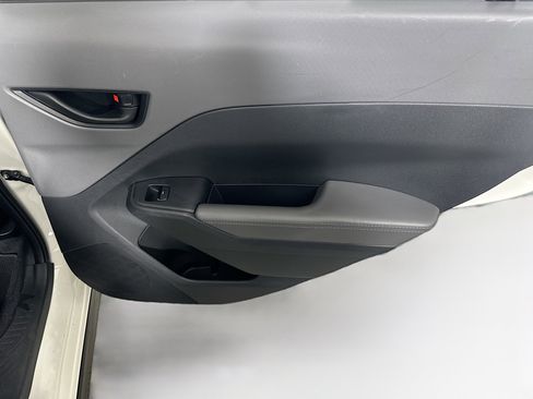 Used 2024 Subaru Crosstrek 2.0i Premium image 29