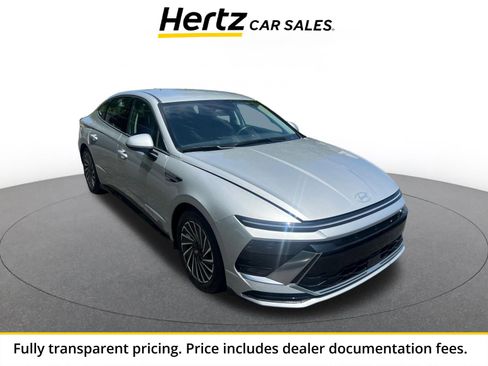 Used 2025 Hyundai Sonata SEL FWD image 1