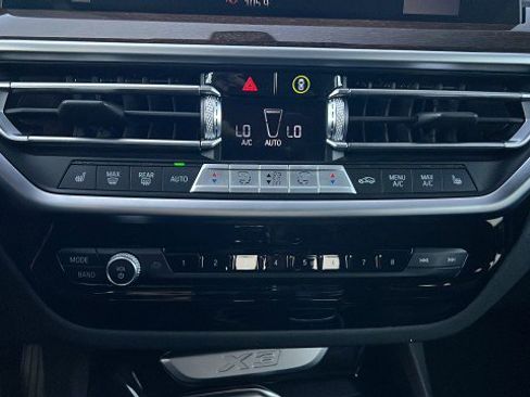 Used 2024 BMW X3 sDrive30i image 33