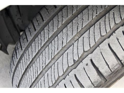 Used 2021 Toyota Camry XSE image 35