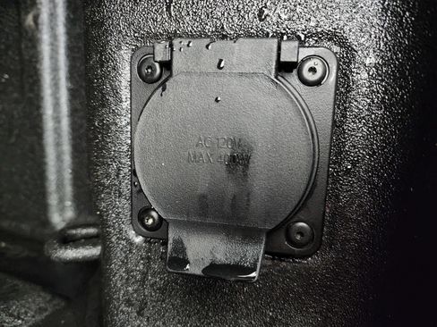 Used 2025 Chevrolet Silverado 2500 LT w/ Trail Boss Package image 34