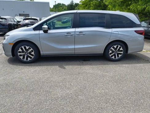 New 2026 Honda Odyssey EX-L image 4