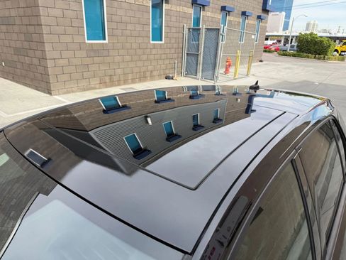 Used 2015 Volkswagen Golf 4-Door image 8