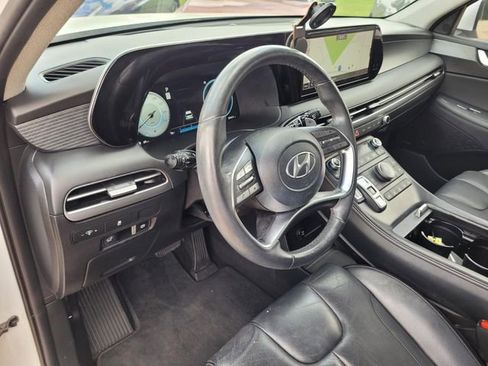 Used 2023 Hyundai Palisade Limited w/ Cargo Package FWD image 16
