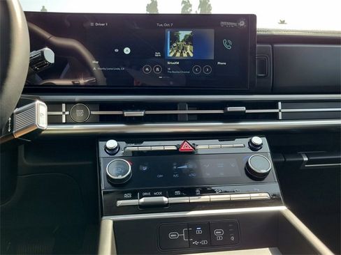 New 2025 Hyundai Santa Fe XRT image 13