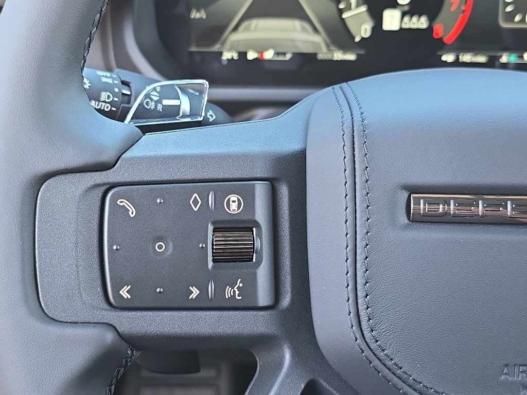 New 2026 Land Rover Defender 110 OCTA AWD/4WD image 18