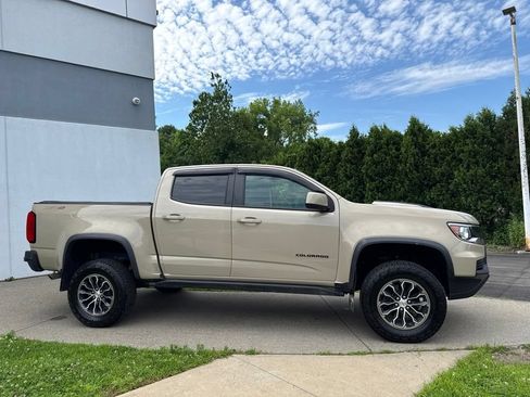 Used 2022 Chevrolet Colorado ZR2 AWD/4WD image 2
