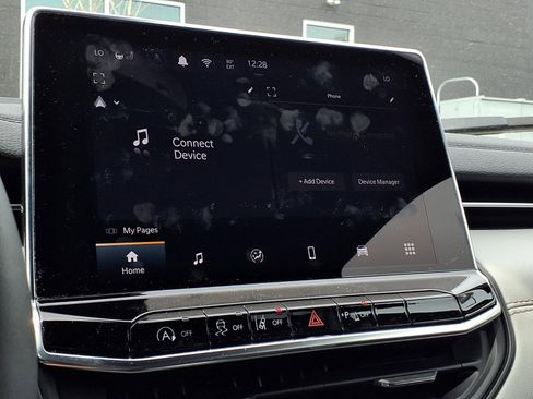 Used 2026 Jeep Compass Limited image 11