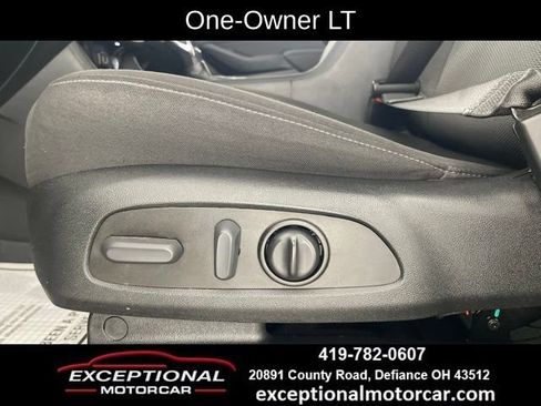 Used 2023 Chevrolet Traverse LT FWD image 34