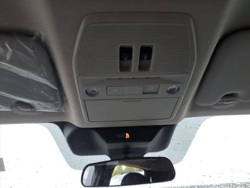 New 2026 Nissan Kicks SV w/ SV Premium Package image 25