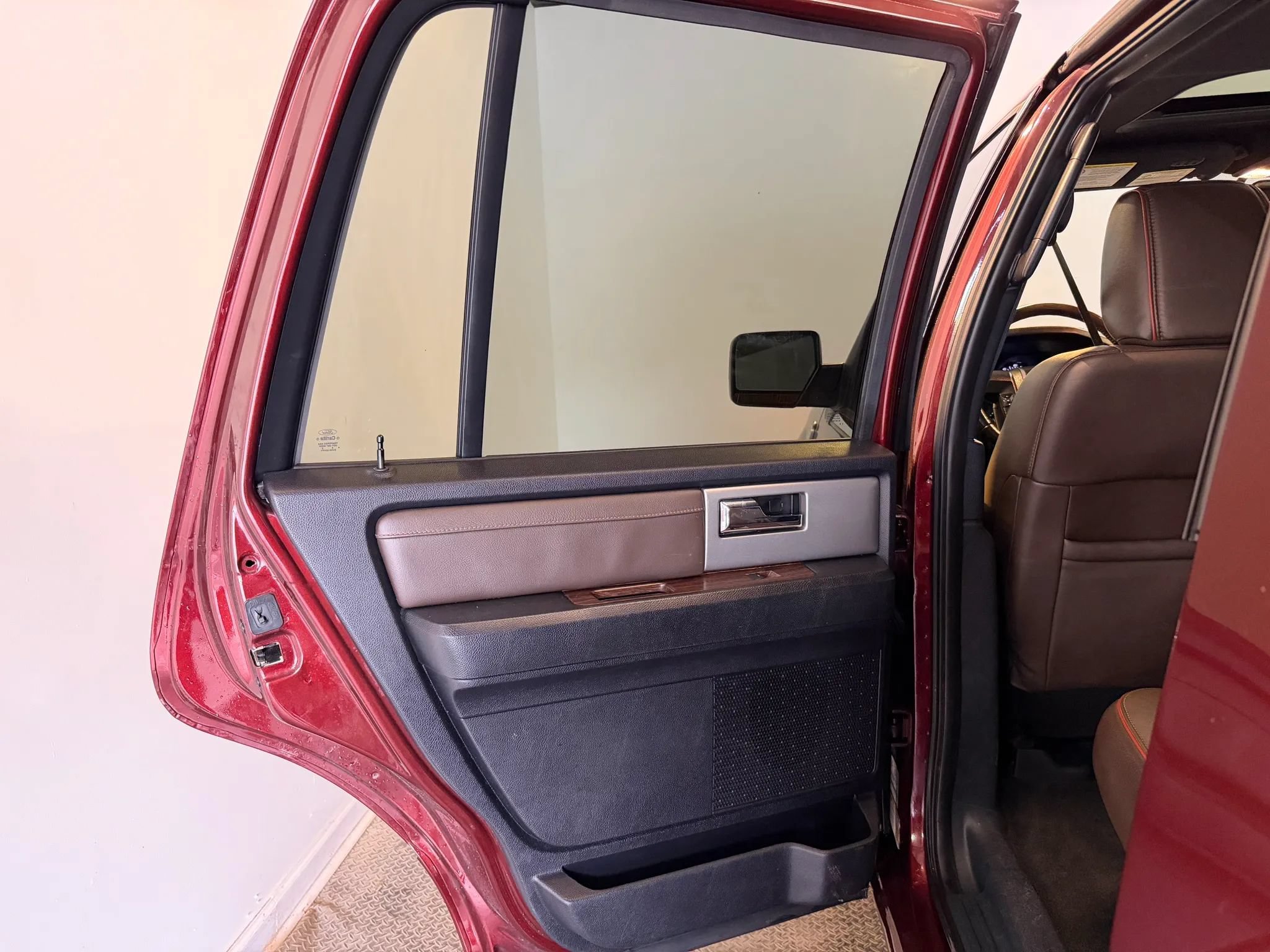 Used 2015 Ford Expedition King Ranch AWD/4WD image 33