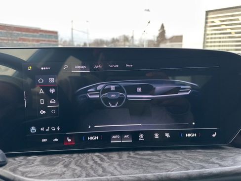 New 2025 Audi Q5 Premium image 28