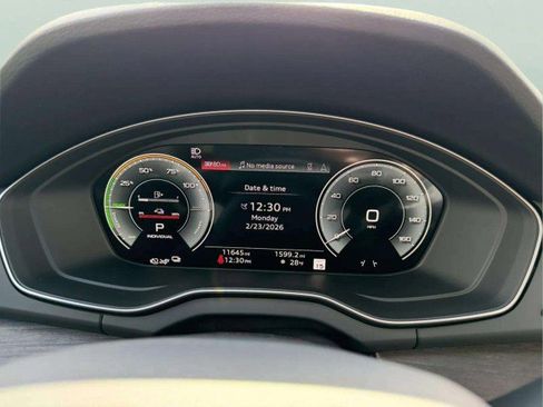 Certified 2025 Audi Q5 e Premium Plus w/ Premium Plus Package image 11