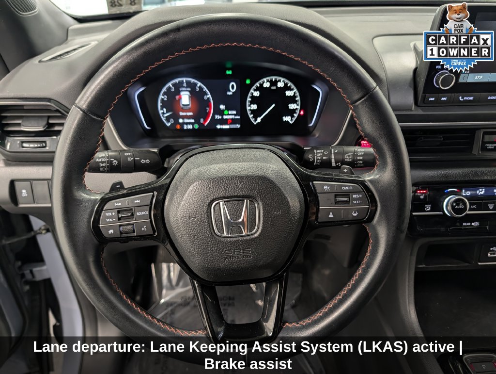 Used 2023 Honda Pilot Sport image 25