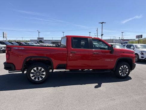 New 2026 Chevrolet Silverado 2500 Custom w/ Custom Value Package AWD/4WD image 5