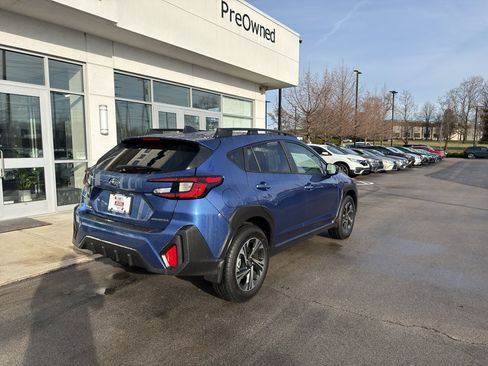 Certified 2025 Subaru Crosstrek 2.0i Premium w/ Convenience Package #2 image 3