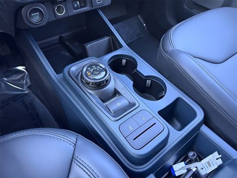 New 2026 Ford Maverick Lariat w/ Black Appearance Package image 20