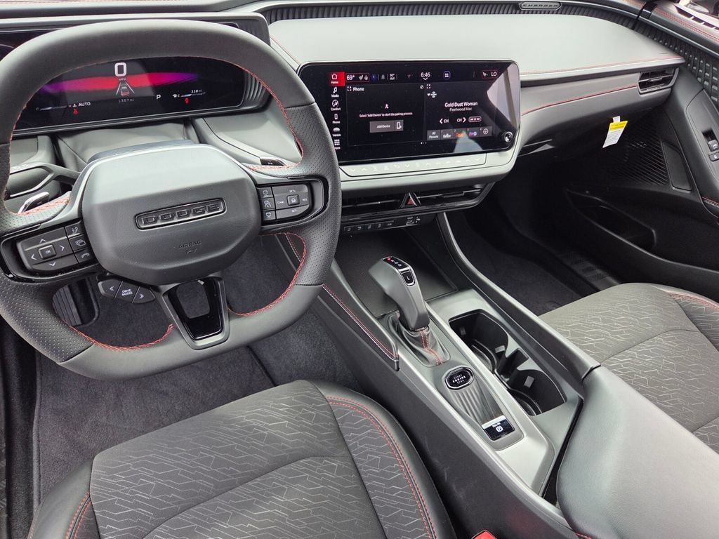 Used 2026 Dodge Charger Scat Pack w/ Blacktop Package AWD/4WD image 7