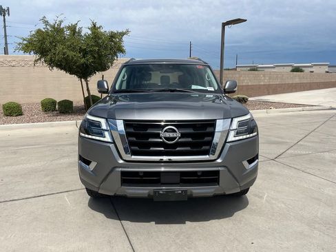 Used 2022 Nissan Armada SV RWD image 3