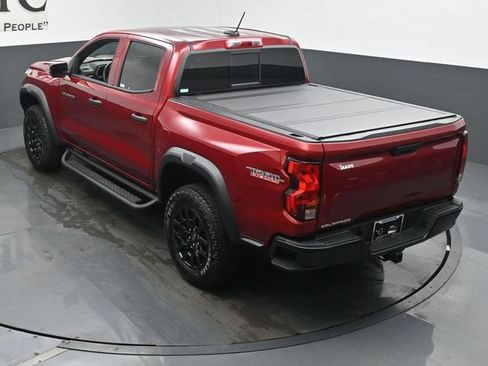 Used 2026 Chevrolet Colorado Trail Boss AWD/4WD image 39