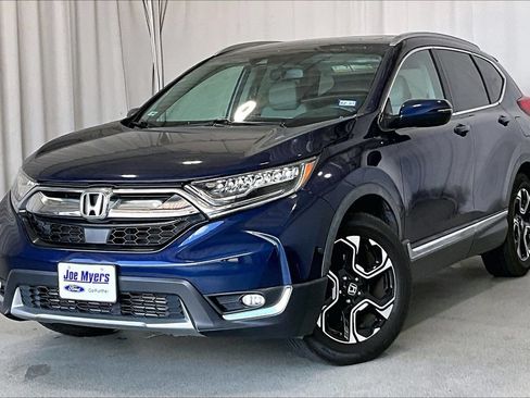 Used 2018 Honda CR-V Touring image 2
