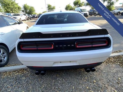 Used 2018 Dodge Challenger R/T Scat Pack w/ Leather Interior Group RWD image 3