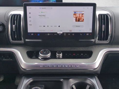 New 2026 Ford Expedition Tremor image 12