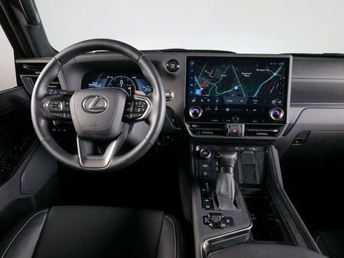 Used 2025 Lexus GX 550 550 Premium+ image 11