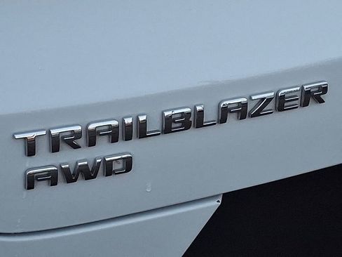 Used 2024 Chevrolet TrailBlazer LS w/ LS Convenience Package image 30