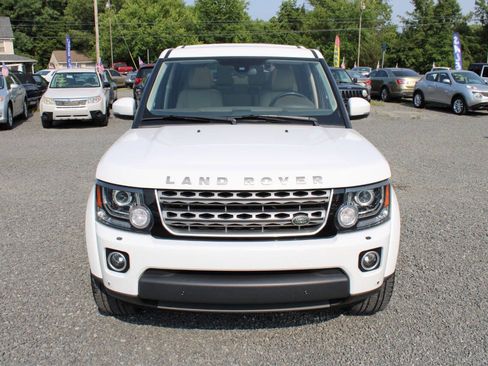 Used 2016 Land Rover LR4 HSE Silver Edition AWD/4WD image 3